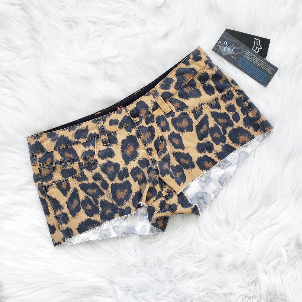 2/30$ - NWT - FOX RACING - Hydro Mini Shorts - 1
